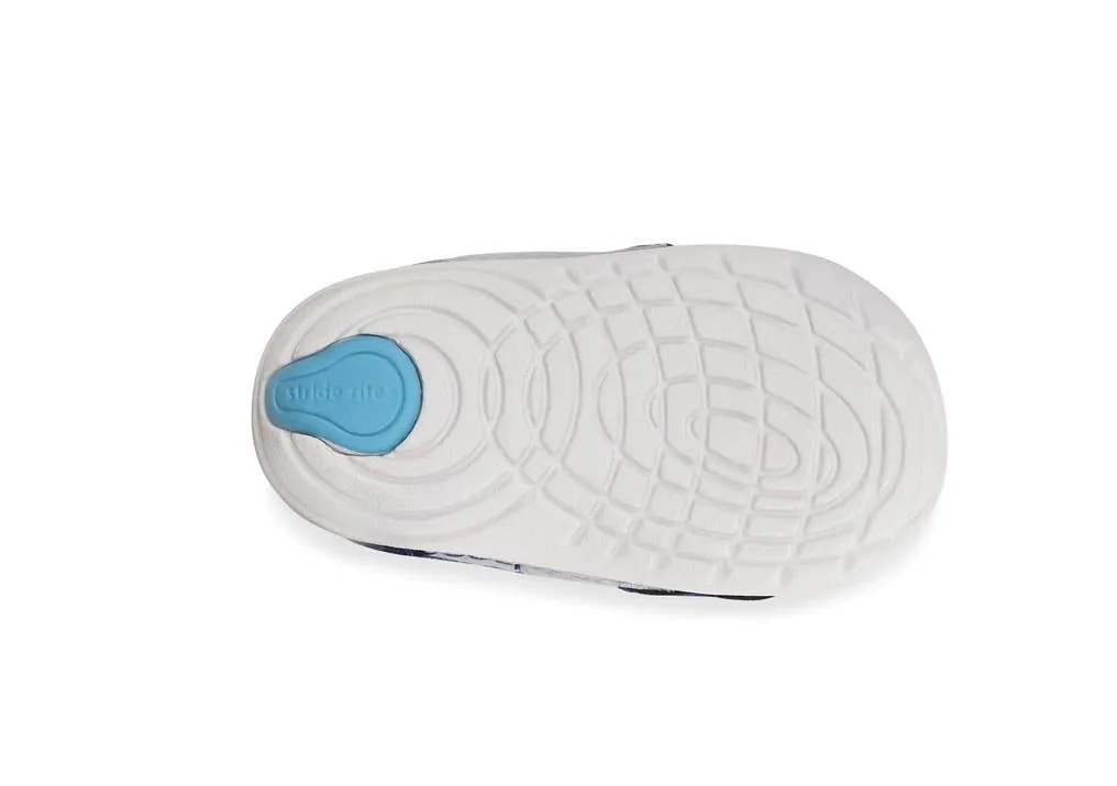 Stride Rite Kylin Sneaker