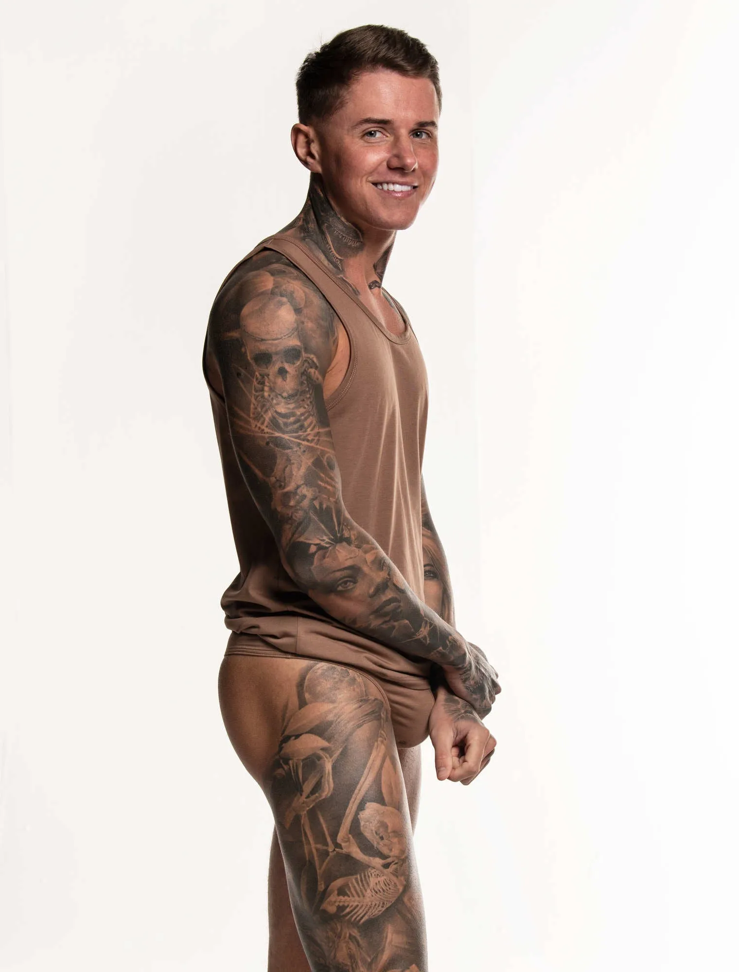 The Statement Thong - Pastel Brown