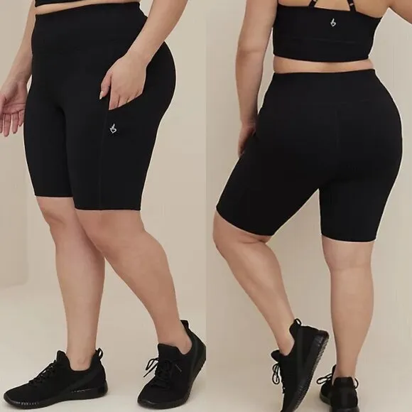 Torrid Womens NWT Black Performance Core Ribbed Trim 9 Inch Active Bike Short 4X