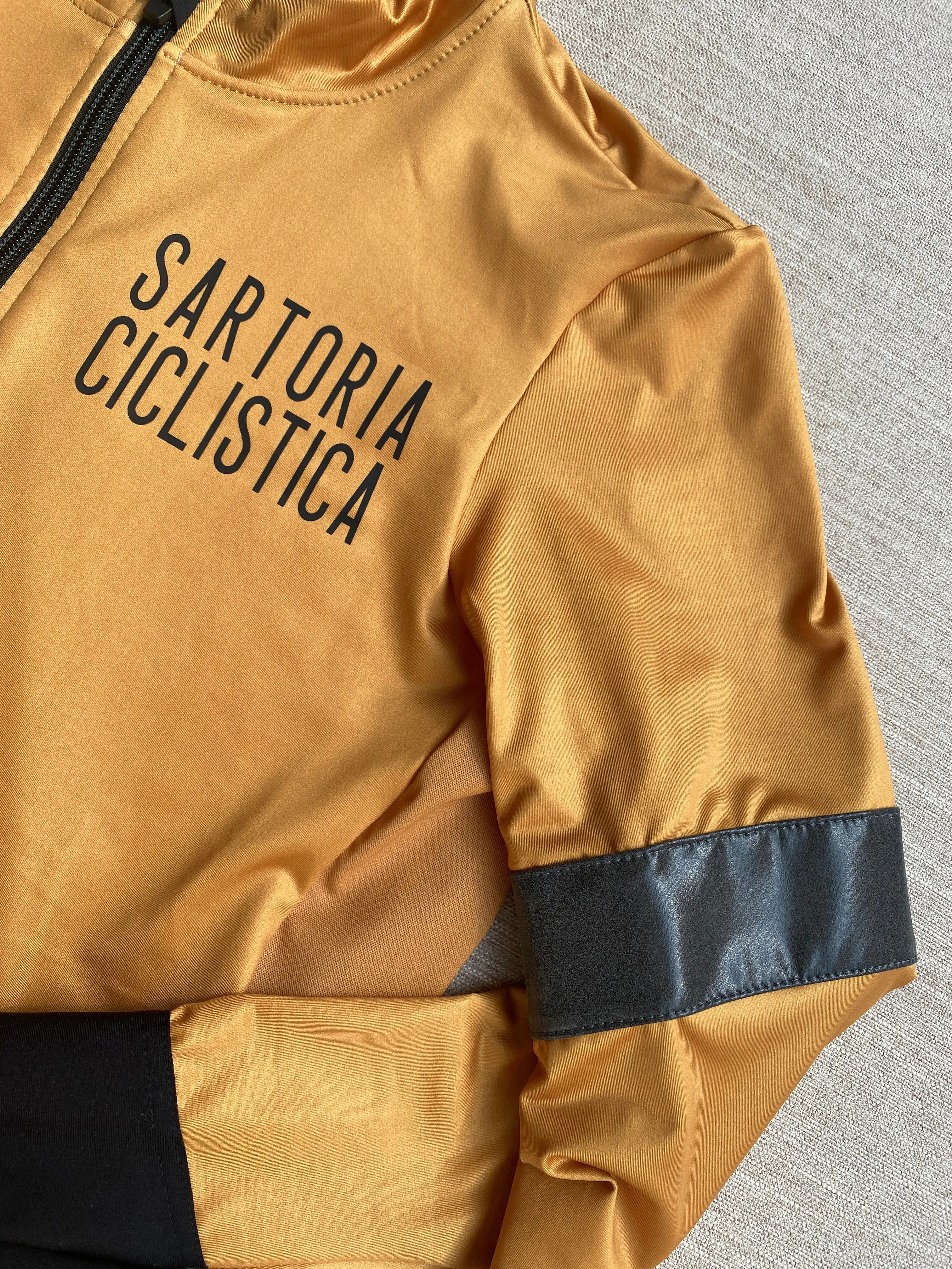 Training Long sleeved Jersey - Golden yellow
