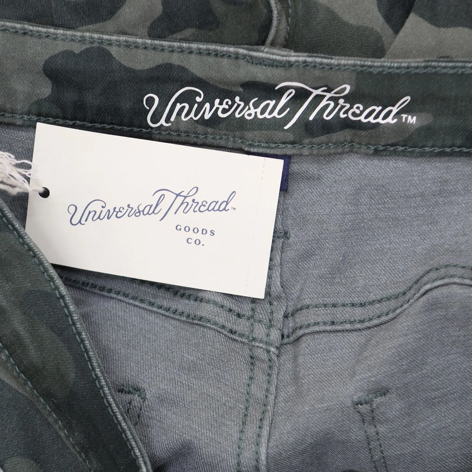 Universal Thread Women's High-Rise Cropped Skinny Jeans 77522443