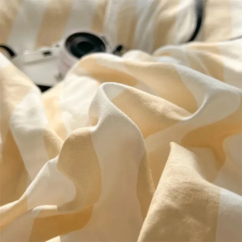 Washed Cotton Double Yarn Crepe Striped Quilt Set